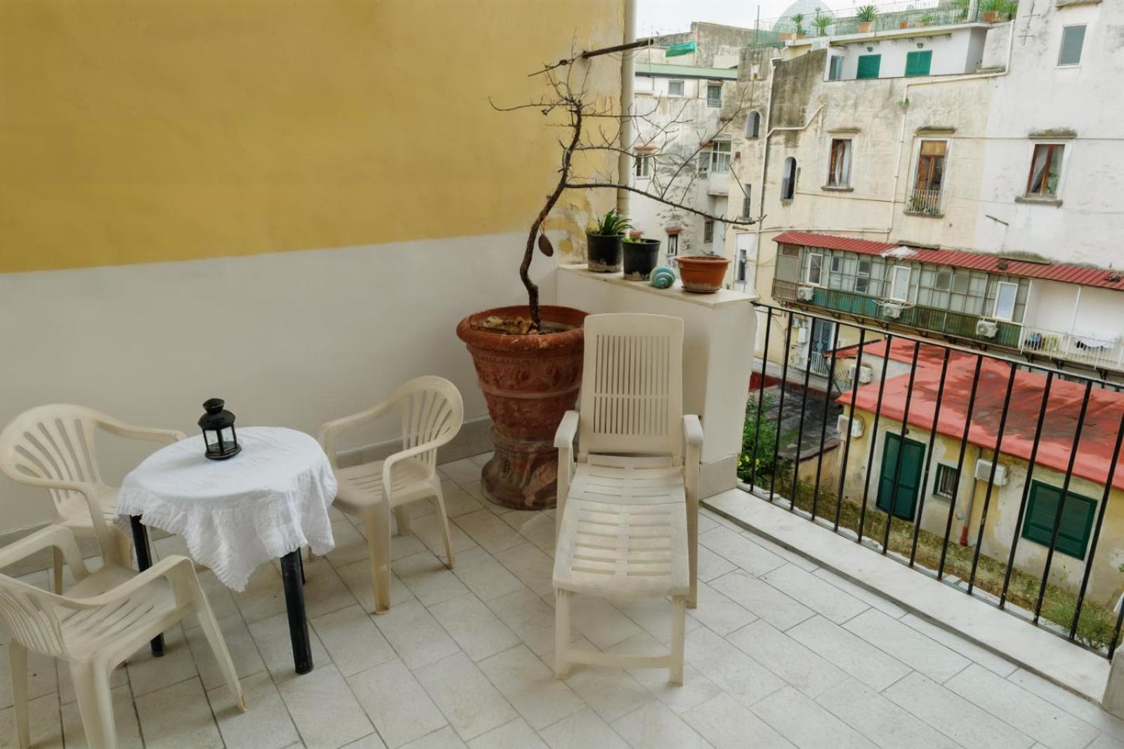나폴리 La Casa Di Nonna Teresa B&B 외부 사진